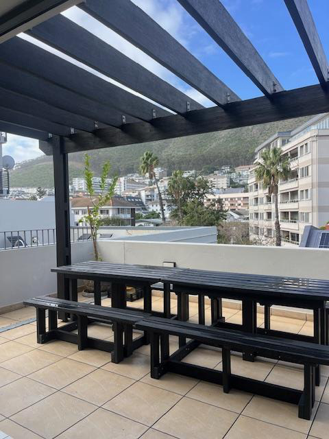 To Let 2 Bedroom Property for Rent in Sea Point Western Cape